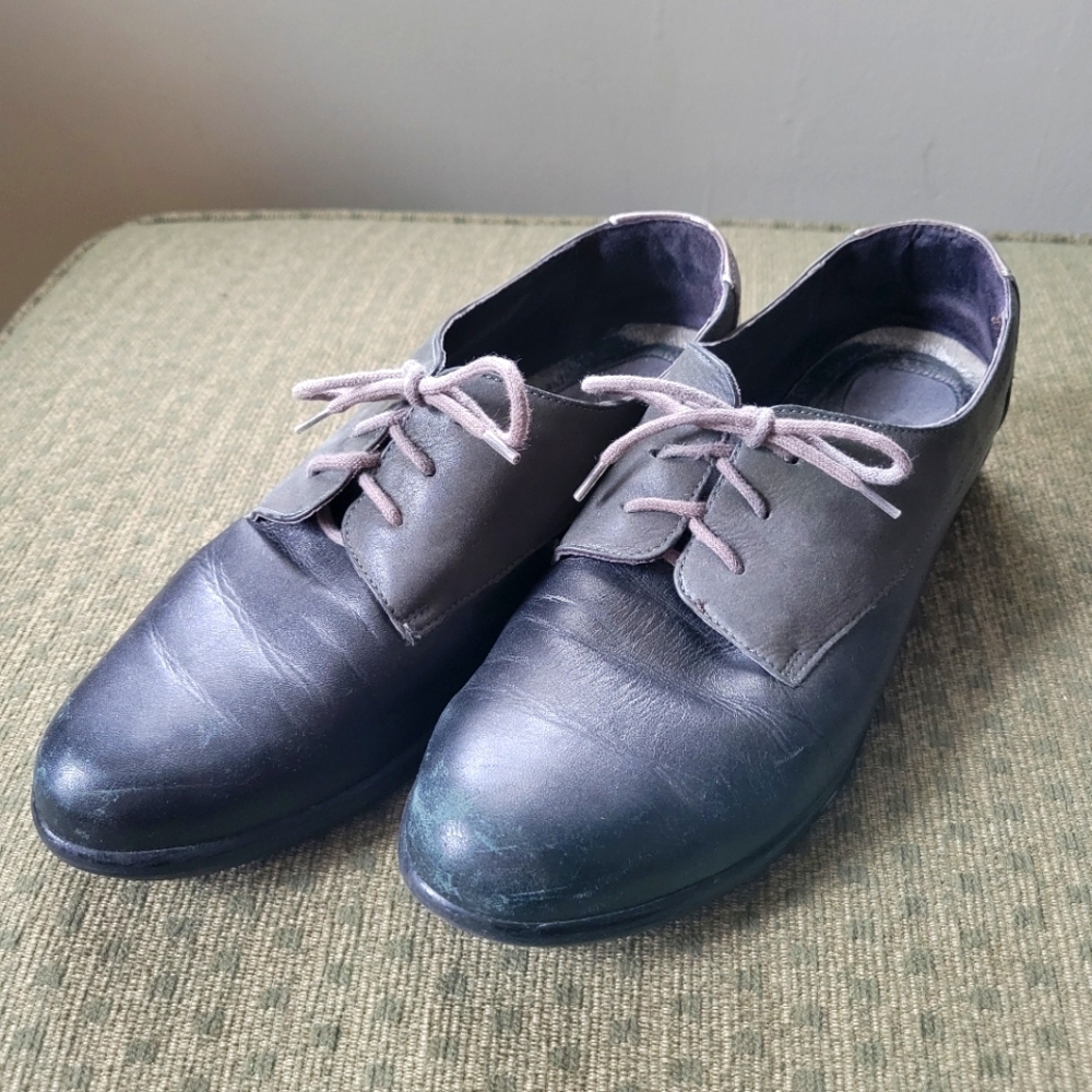 NAOT Kedma grey & black two-tone leather oxford lace-up loafers